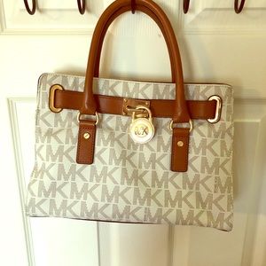 Michael Kors Satchel Authentic